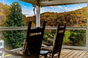 Exclusive Attraction Ticket Prices! Rustic Ranch near PF