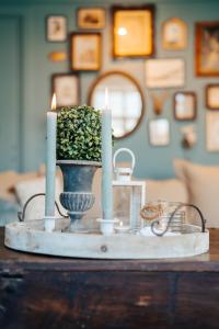 Maison Georges - cozy dollhouse by the sea!