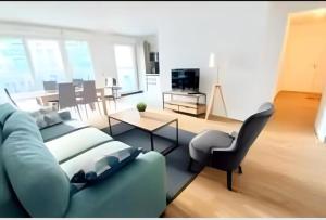 Les Deux Perles de Thiais