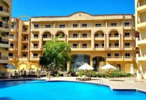 Apartment compound west sayed Al kawthar