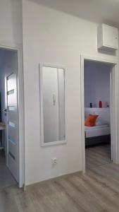 3 Rooms Comfort Capybara Apartment Free Parking by CityBeat