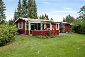 Holiday Home With Creative Space Near Glesborg