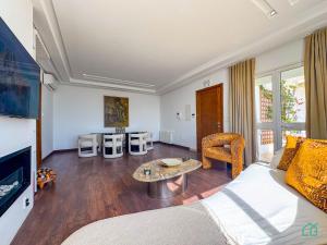 Ain Zaghouan Nd Superbe appartement avec terrasse et vue