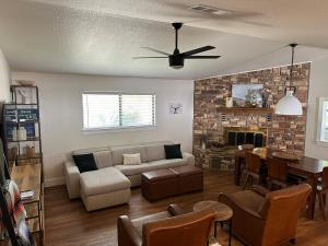 Waterfront Lake House on Lake LBJ