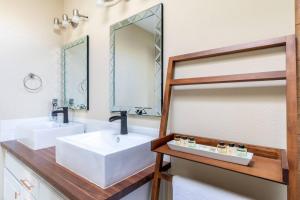 Tenmile Lakeview Hideaway