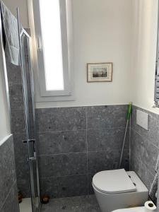 Brand new and bright apartment img2