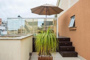 Apto c piscina e churrasq., 280m da praia IMD0502