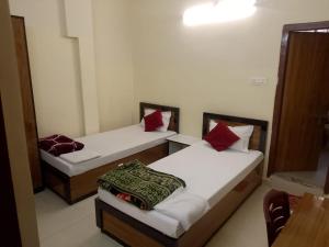 Hotel A K CONTINENTAL