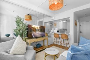 Tropicals of Palm Beach