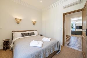 69 PICAUD - Charming 3-bed with sea view balcony and parking