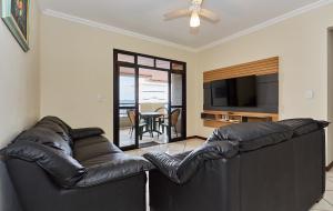 509 Apto 3 quartos sobre Avenida com vista para o mar em Bombinhas Centro