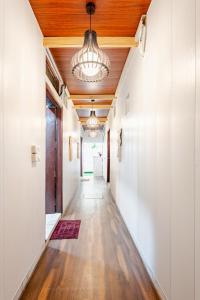 Jungle House 1 -71 BNB