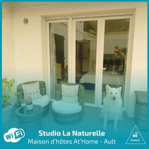 Maison dhôtes "AtHome"