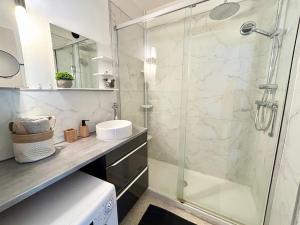 Large Studio with sleeping area