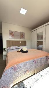 Apto Flor Três Marias-2 Quartos- Apto todo climatizado- Moderno, confortável, à 150m do Parque Termal