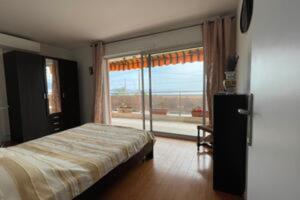 Apartment with stunning views and total comfort