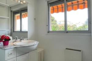 Apartment with stunning views and total comfort