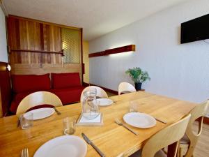 Studio cabine 4 pers, centre station, pied des pistes - FR-1-549-38