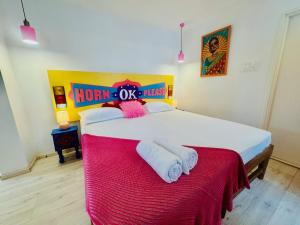 MELA 6BHK 500m Beach I GSet I Staff I Pool I Wifi