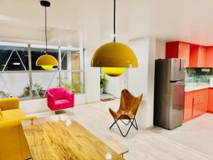 MELA 6BHK 500m Beach I GSet I Staff I Pool I Wifi