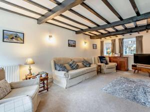 3 Bed in Braithwaite SZ174