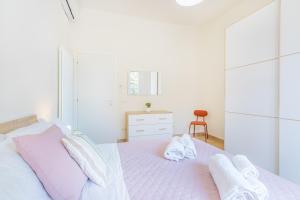 Mutina LuxLife Home close to Center - Free Parking