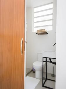 STUDIO - Rua da Passagem - 450m do Metrô Botafogo - Excelente Localização - Bares, Restaurantes e 2 Grandes Shoppings - Portaria 24h - Wi Fi - TV Claro e Streams