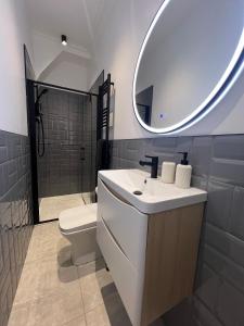 Liverpool Sage House - Spacious 2-Bed Near Anfield Stadium