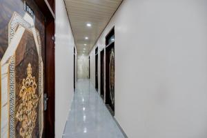 SPOT ON Midway Taj Home Stay