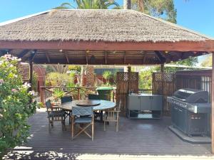 Guest suite in Elizabeth North