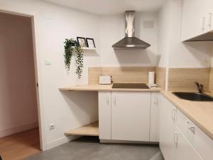 El Puente del Arrabal by Alogest