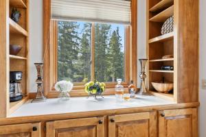 Blue River Lodge Private Hot Tub plus Fire Pit