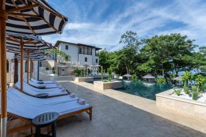 Las Catalinas 1 BD Walk to Beach