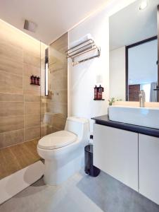 Laureles Selection Suites