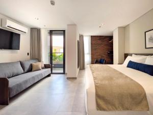 Laureles Selection Suites