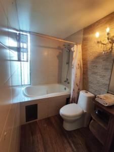 Cómoda y céntrica habitación Larcomar