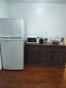 Cómoda y céntrica habitación Larcomar