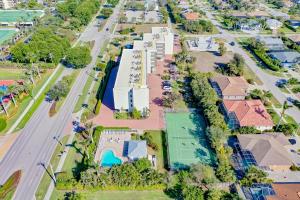 Walk To Beach I Marco Island Tropical Retreat