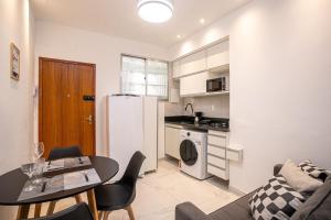 1Qto a 2 min da Praia de Copacabana | NSC 1085811