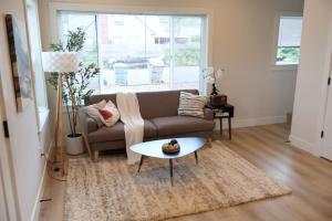 Quite And Cozy Retreat In Vanocuver Downtown