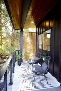 Newly Remodeled Luxury Home With Fireplace In Downtown