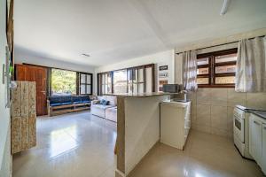 Casa na rua da Passarela - 9 pessoas - Bombas