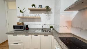 Montaño Suite Apartment, Spacious and Elegant, 2 Bedrooms in the Heart of the City