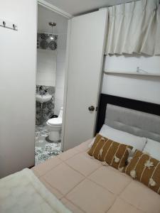 Acogedora y céntrica habitación Larcomar