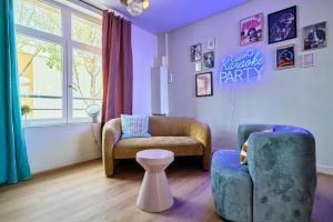 Paillettes fever, maison avec karaoké, 3 chambres