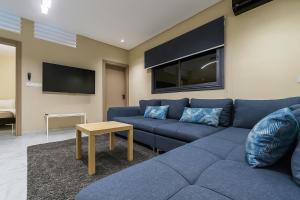 Relax Family 12 - Cozy Entire Apartment in City Center