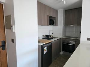 Charming 1BR Retreat in Nunoa for Three