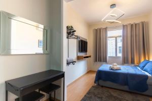 Studio Charmoso com Vista Lateral para a Praia