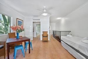 Coral Breeze at Clifton Beach