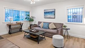 Burbs Royale Capitol Heights